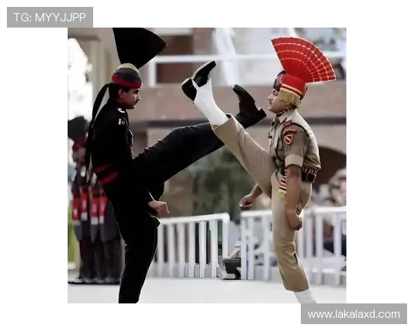 成都联名红酒商家严正谴责河南球迷恶意冲击直播间(3)